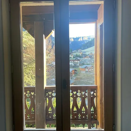 Yuki Alpehytte Morzine